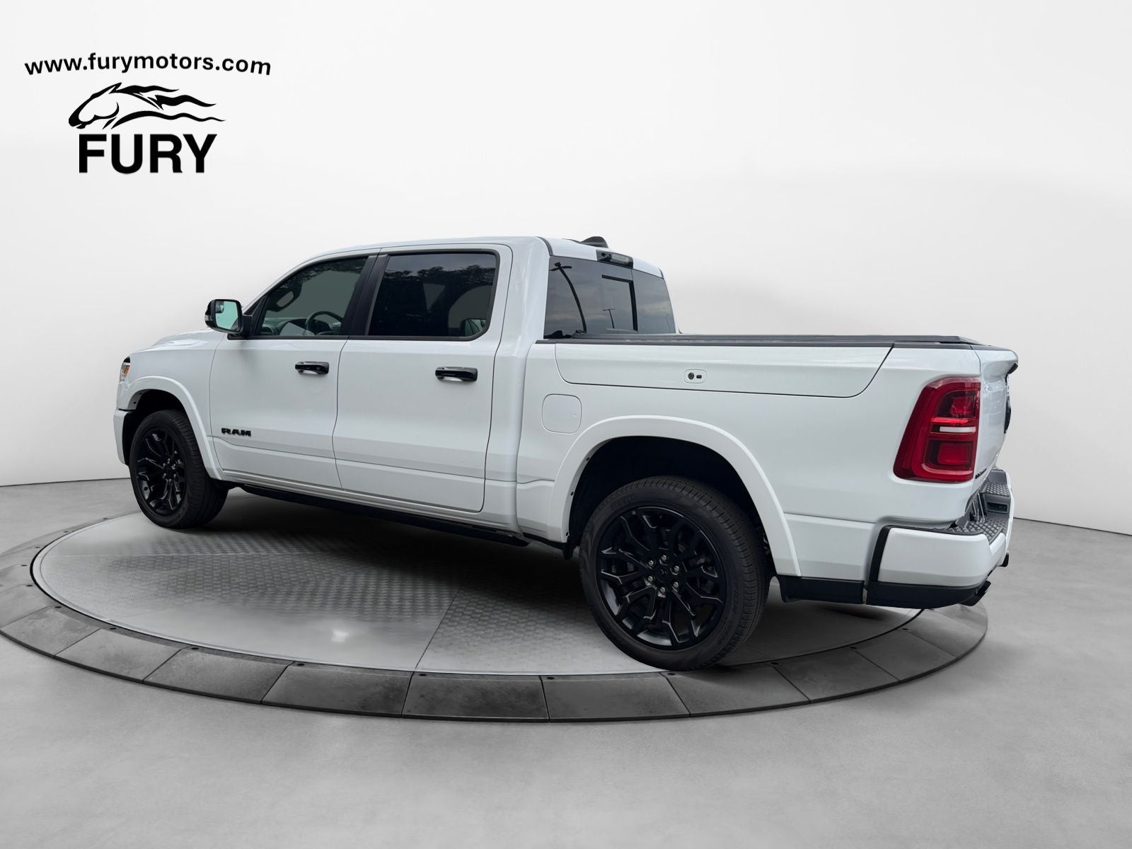 2026 RAM 1500 RAM 1500 LIMITED CREW CAB 4X4 5'7' BOX
