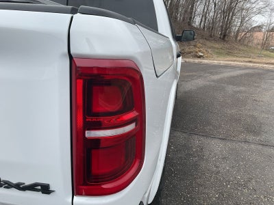 2026 RAM 1500 RAM 1500 LIMITED CREW CAB 4X4 5'7' BOX