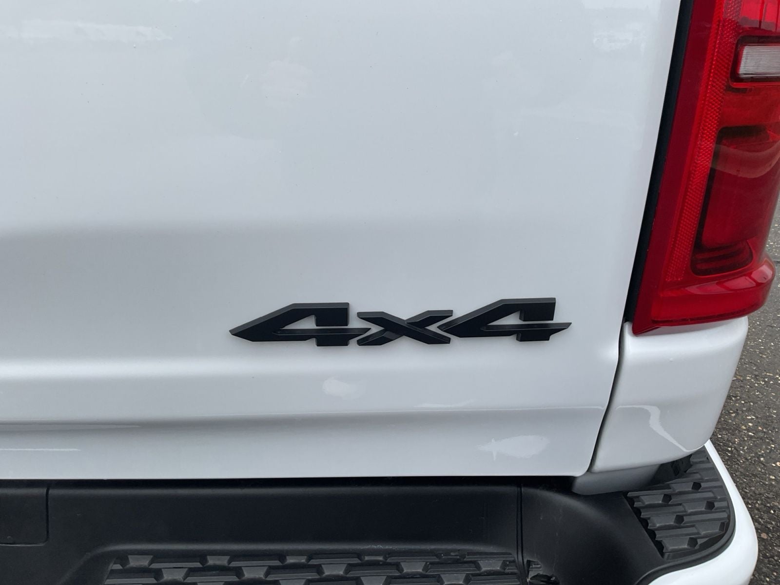2026 RAM 1500 RAM 1500 LIMITED CREW CAB 4X4 5'7' BOX