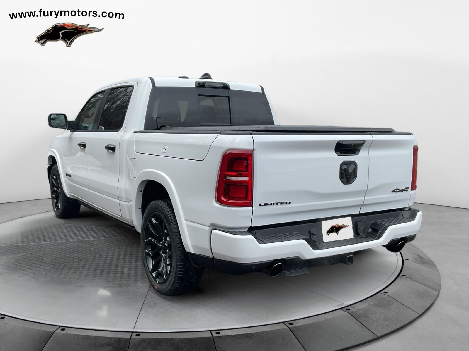 2026 RAM 1500 RAM 1500 LIMITED CREW CAB 4X4 5'7' BOX