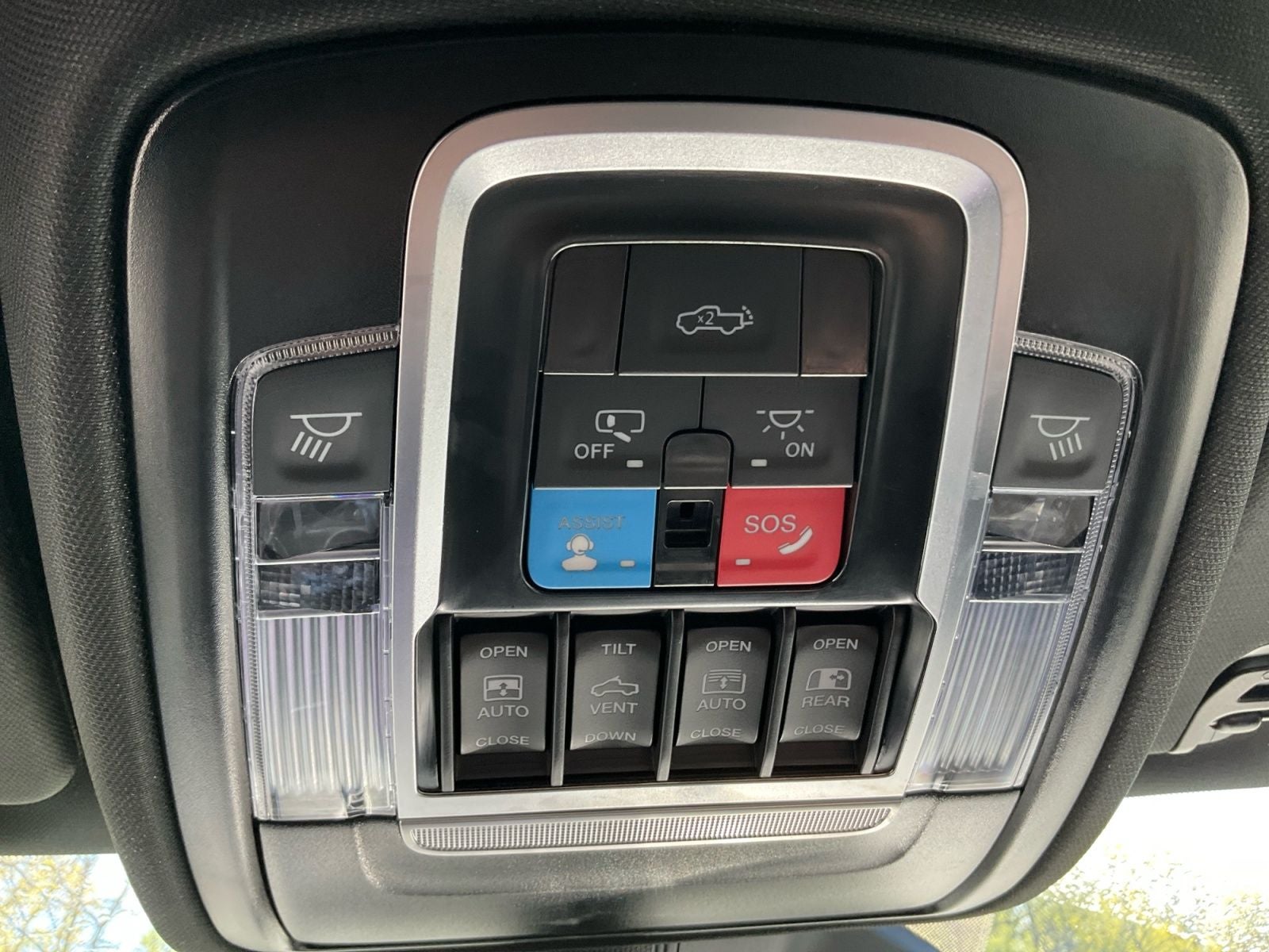 2026 RAM Ram 1500 RAM 1500 LIMITED CREW CAB 4X4 5'7' BOX