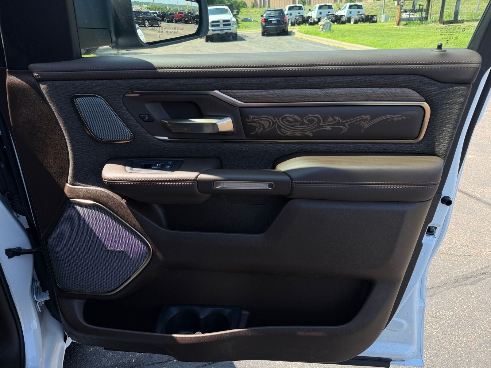 2026 RAM 1500 RAM 1500 LIMITED LONGHORN CREW CAB 4X4 5'7' BOX