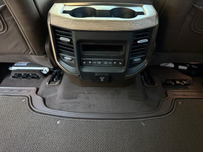 2026 RAM 1500 RAM 1500 LIMITED LONGHORN CREW CAB 4X4 5'7' BOX