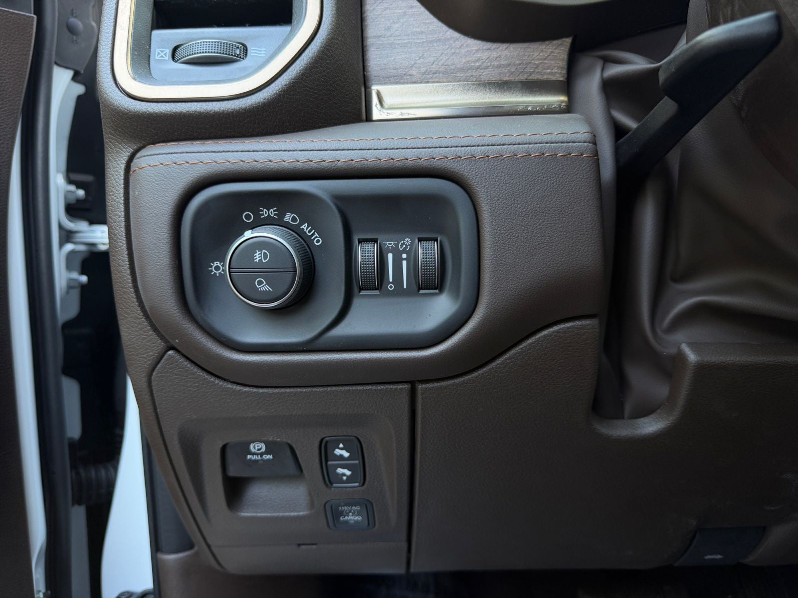 2026 RAM 1500 RAM 1500 LIMITED LONGHORN CREW CAB 4X4 5'7' BOX