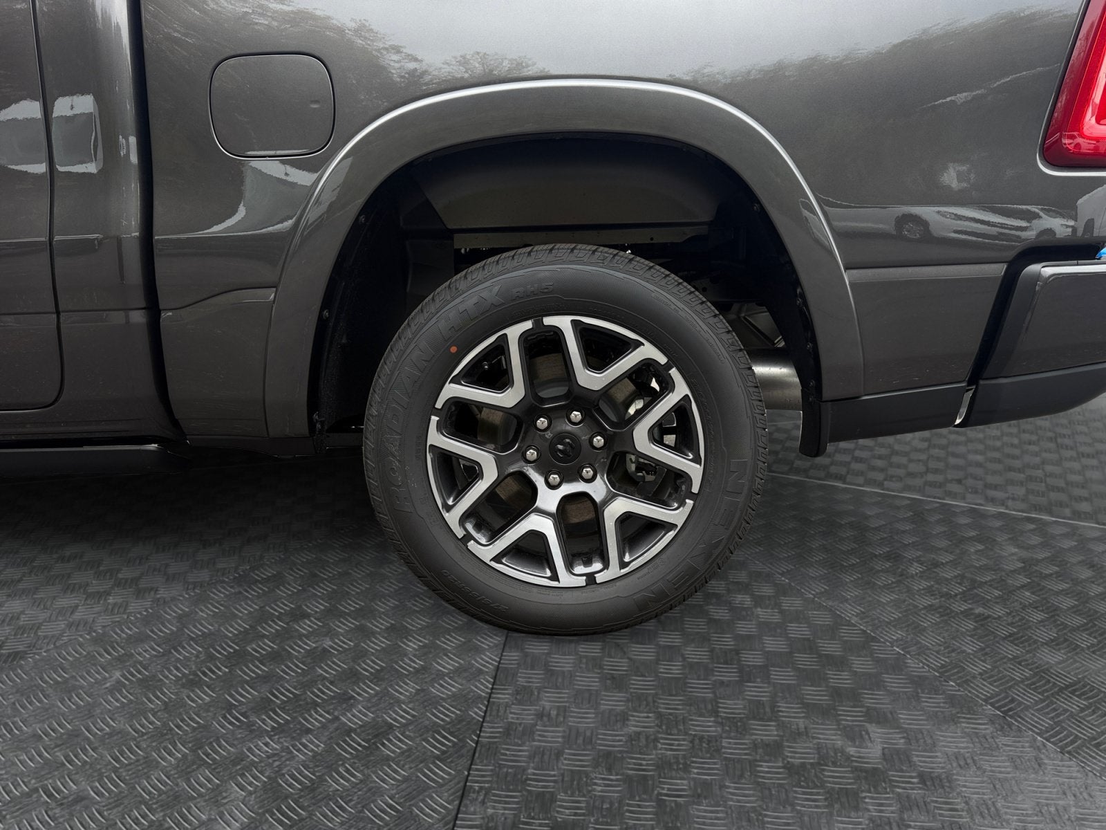 2027 RAM Ram 1500 RAM 1500 LARAMIE CREW CAB 4X4 5'7' BOX