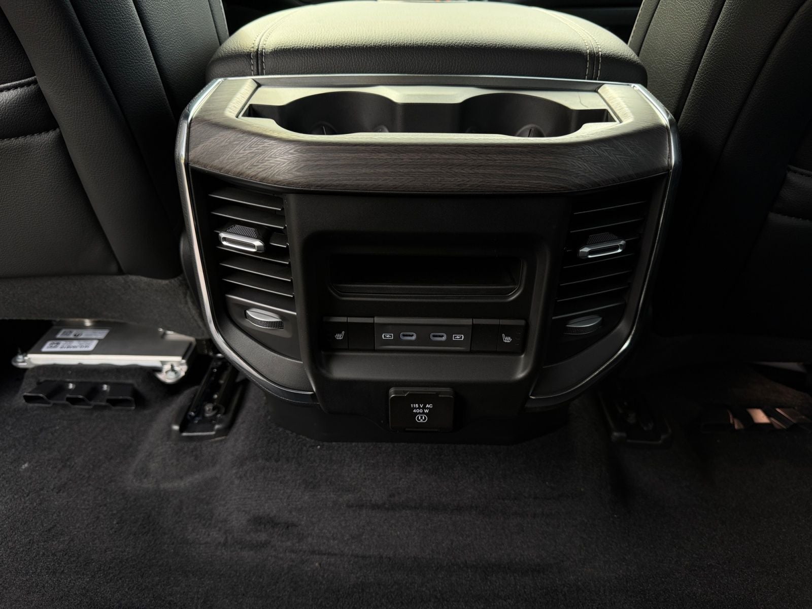 2027 RAM Ram 1500 RAM 1500 LARAMIE CREW CAB 4X4 5'7' BOX