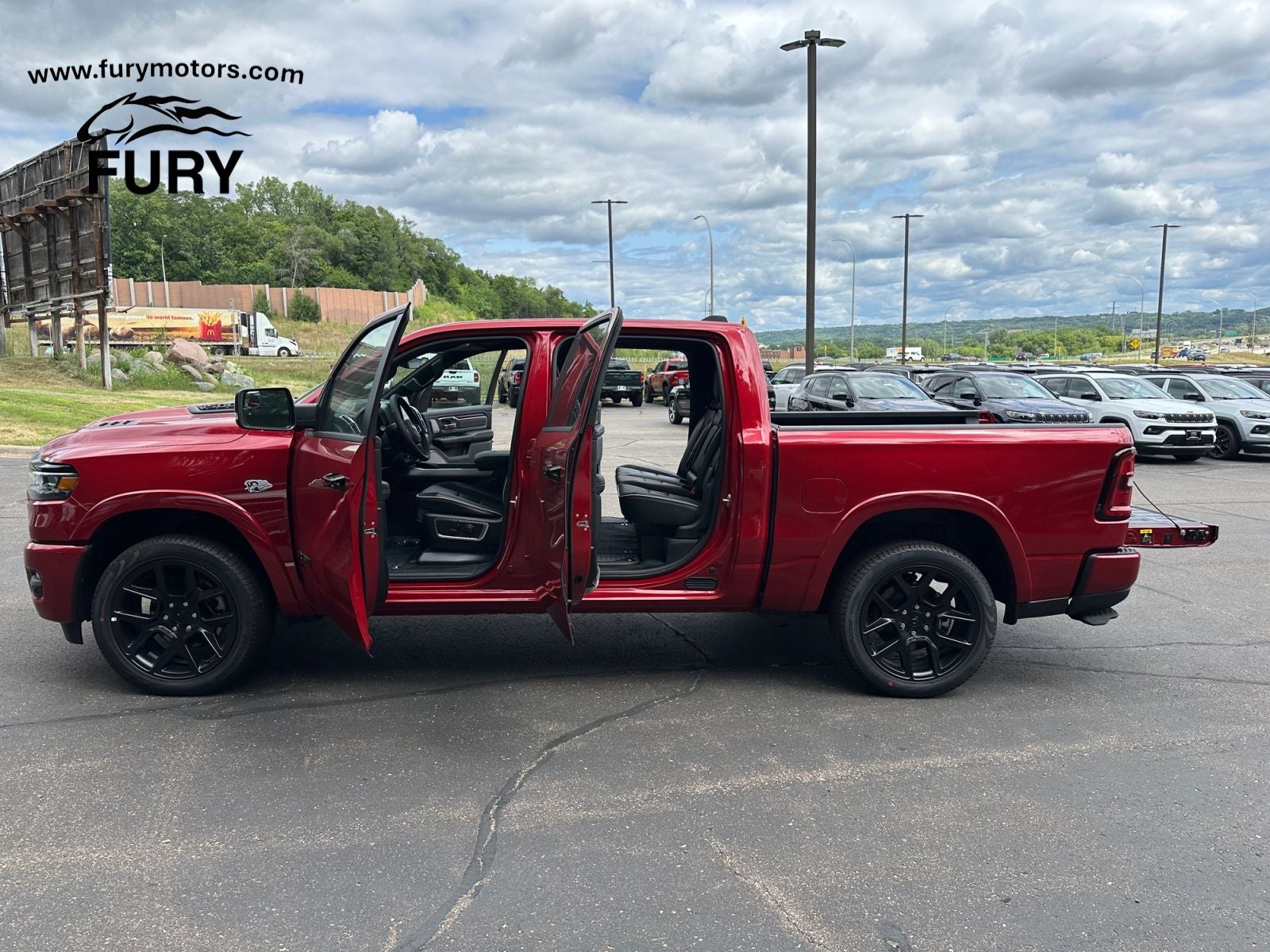 2026 RAM Ram 1500 RAM 1500 LARAMIE CREW CAB 4X4 5'7' BOX