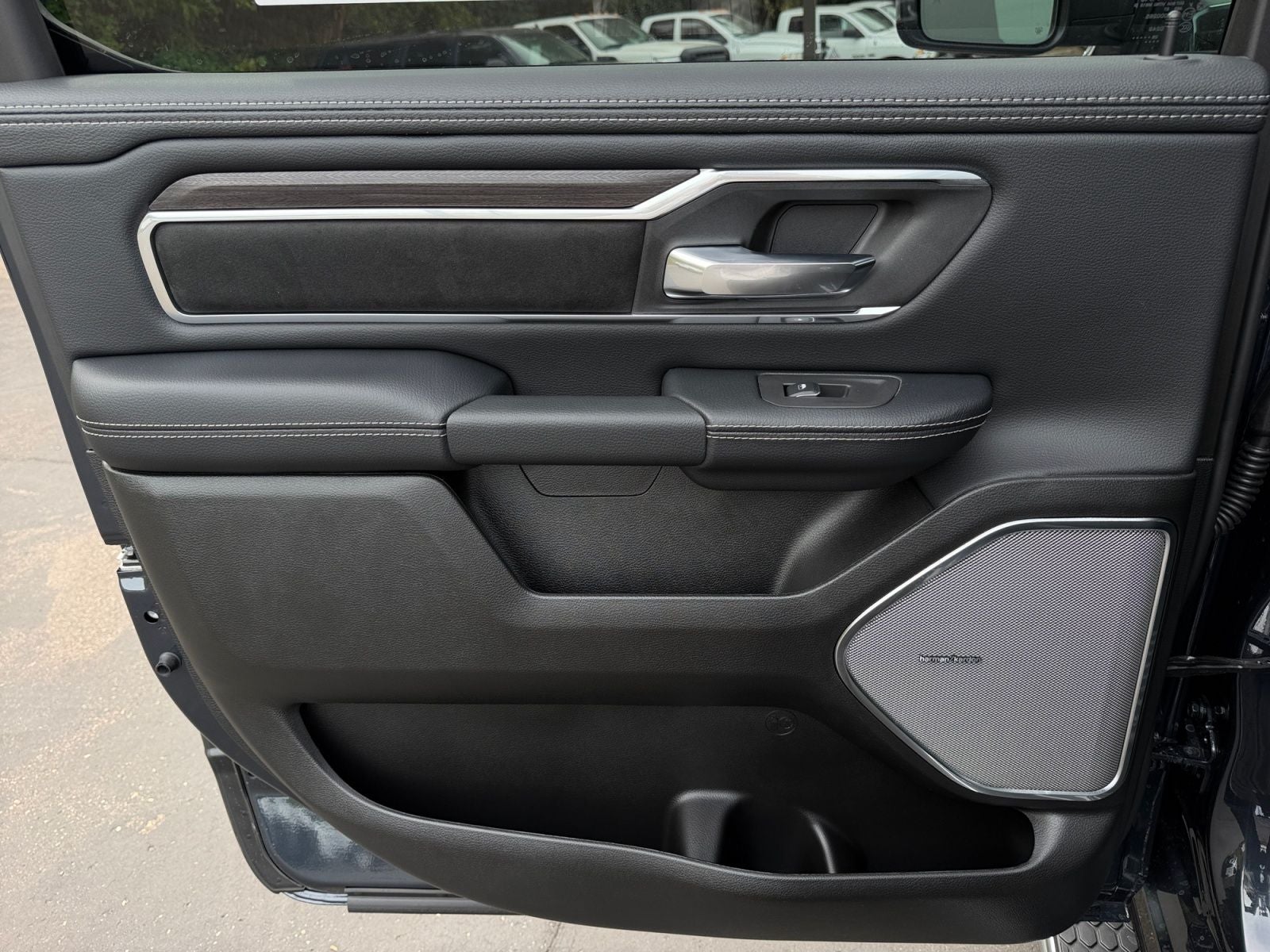 2027 RAM Ram 1500 RAM 1500 LARAMIE CREW CAB 4X4 5'7' BOX