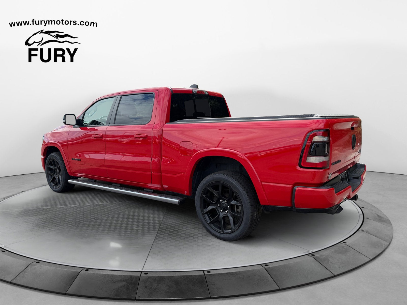 2021 RAM 1500 Laramie Crew Cab 4x4 6'4' Box