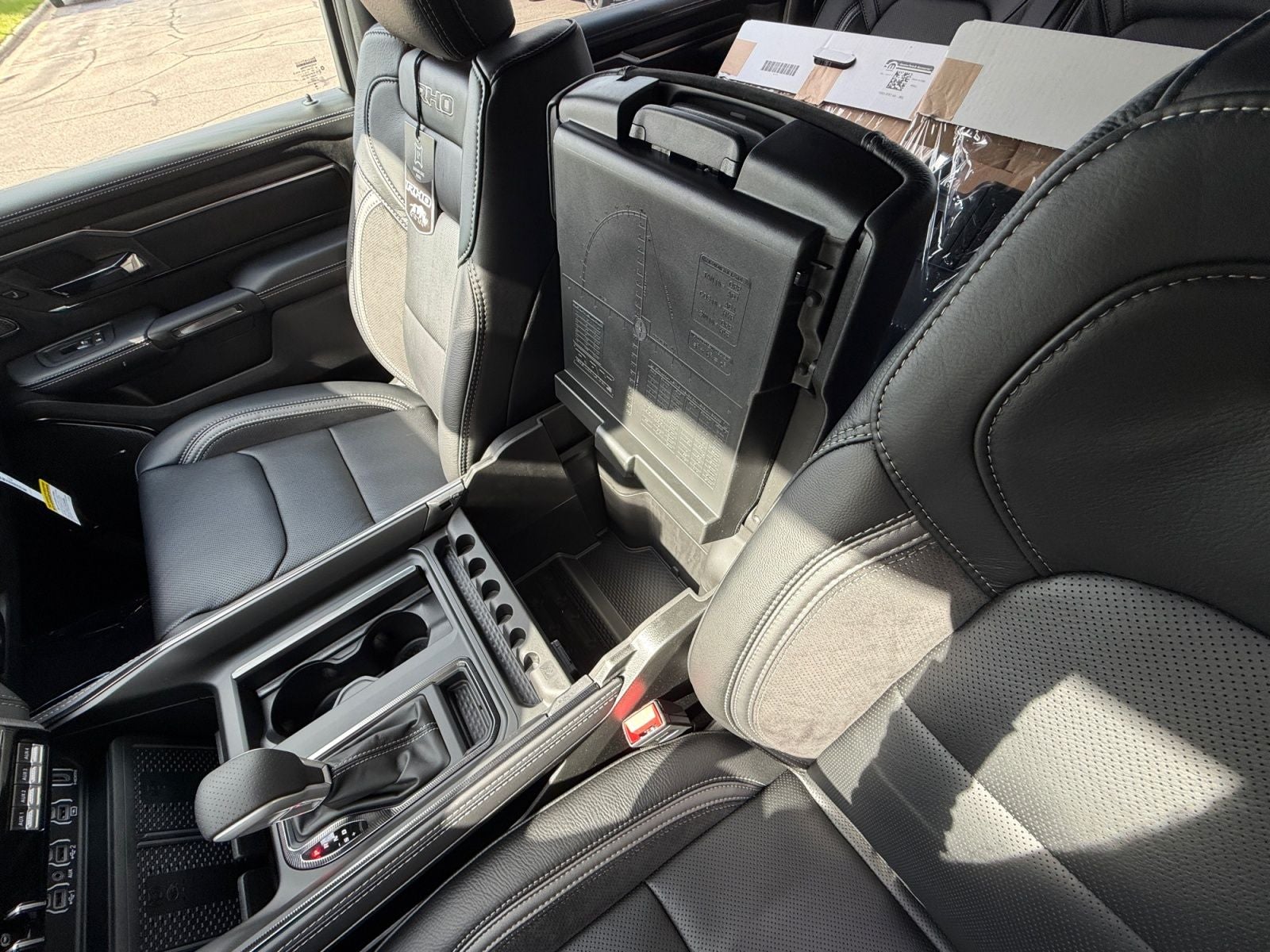 2026 RAM Ram 1500 RAM 1500 RHO CREW CAB 4X4 5'7' BOX