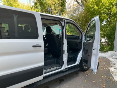 2024 Ford Transit-350 XLT