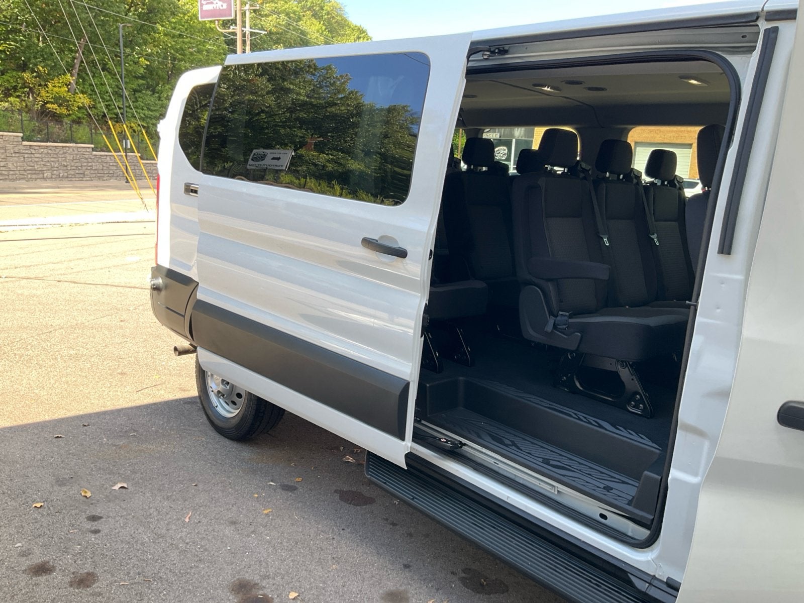 2024 Ford Transit-350 XLT