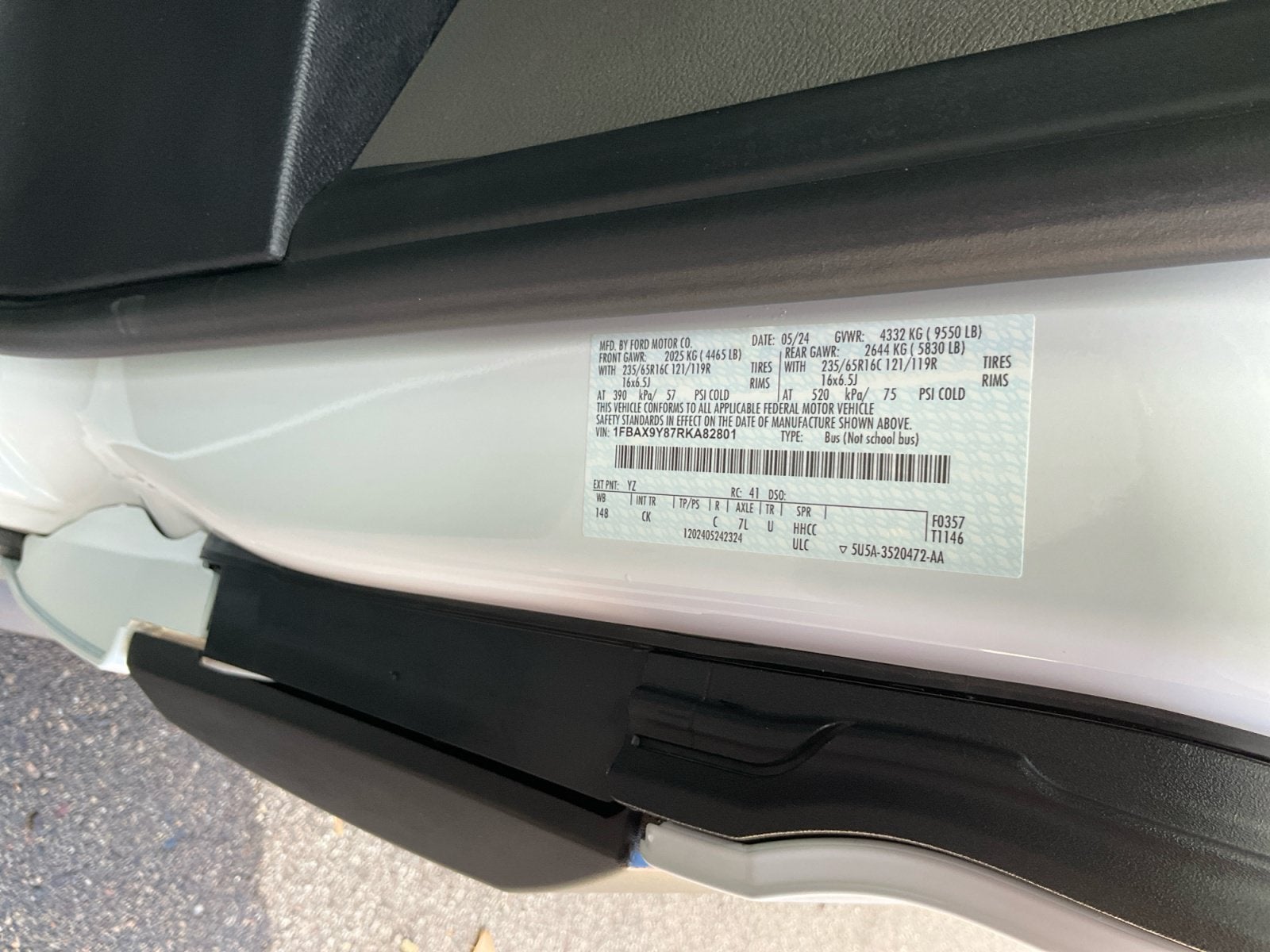 2024 Ford Transit-350 XLT
