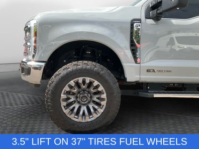 2025 Ford F-350SD Lariat