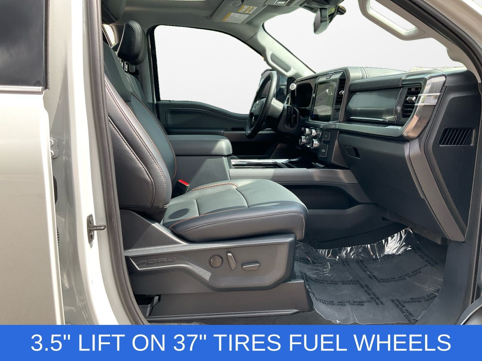 2025 Ford F-350SD Lariat