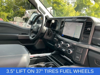 2025 Ford F-350SD Lariat