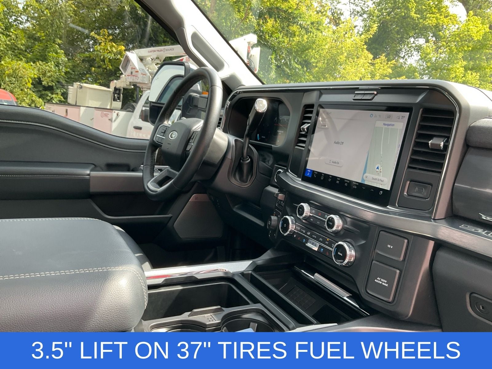 2025 Ford F-350SD Lariat