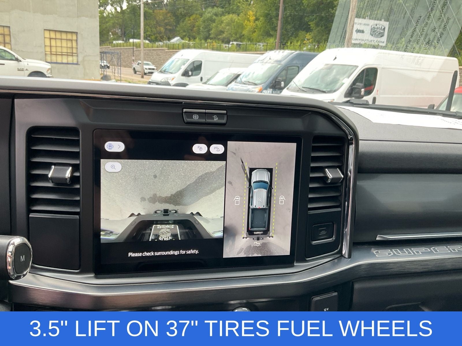 2025 Ford F-350SD Lariat