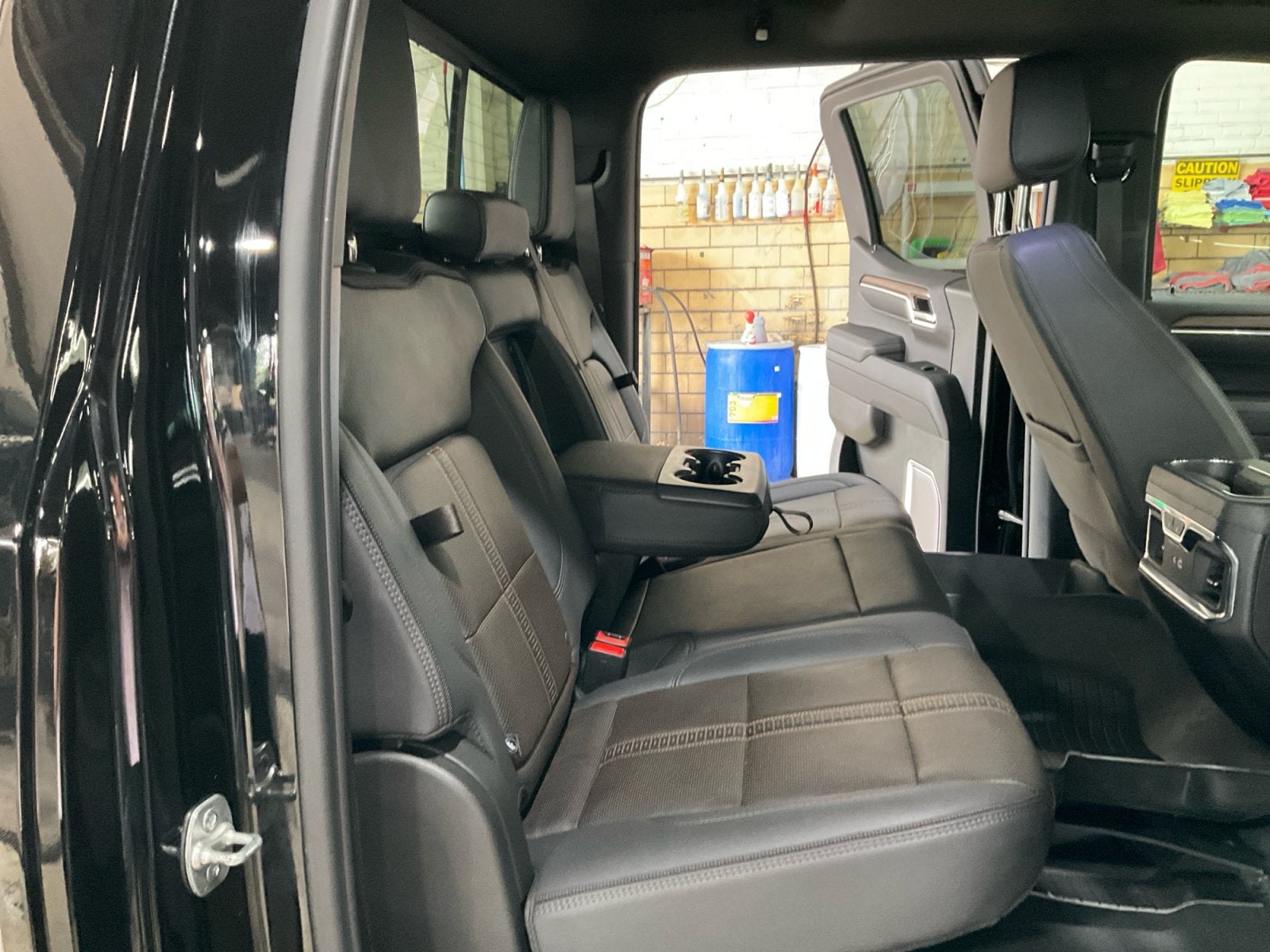 2025 Chevrolet Silverado 1500 4WD Crew Cab Short Bed High Country