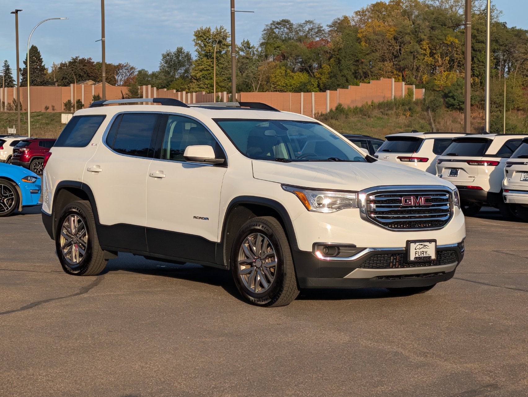 2019 GMC Acadia SLE-2