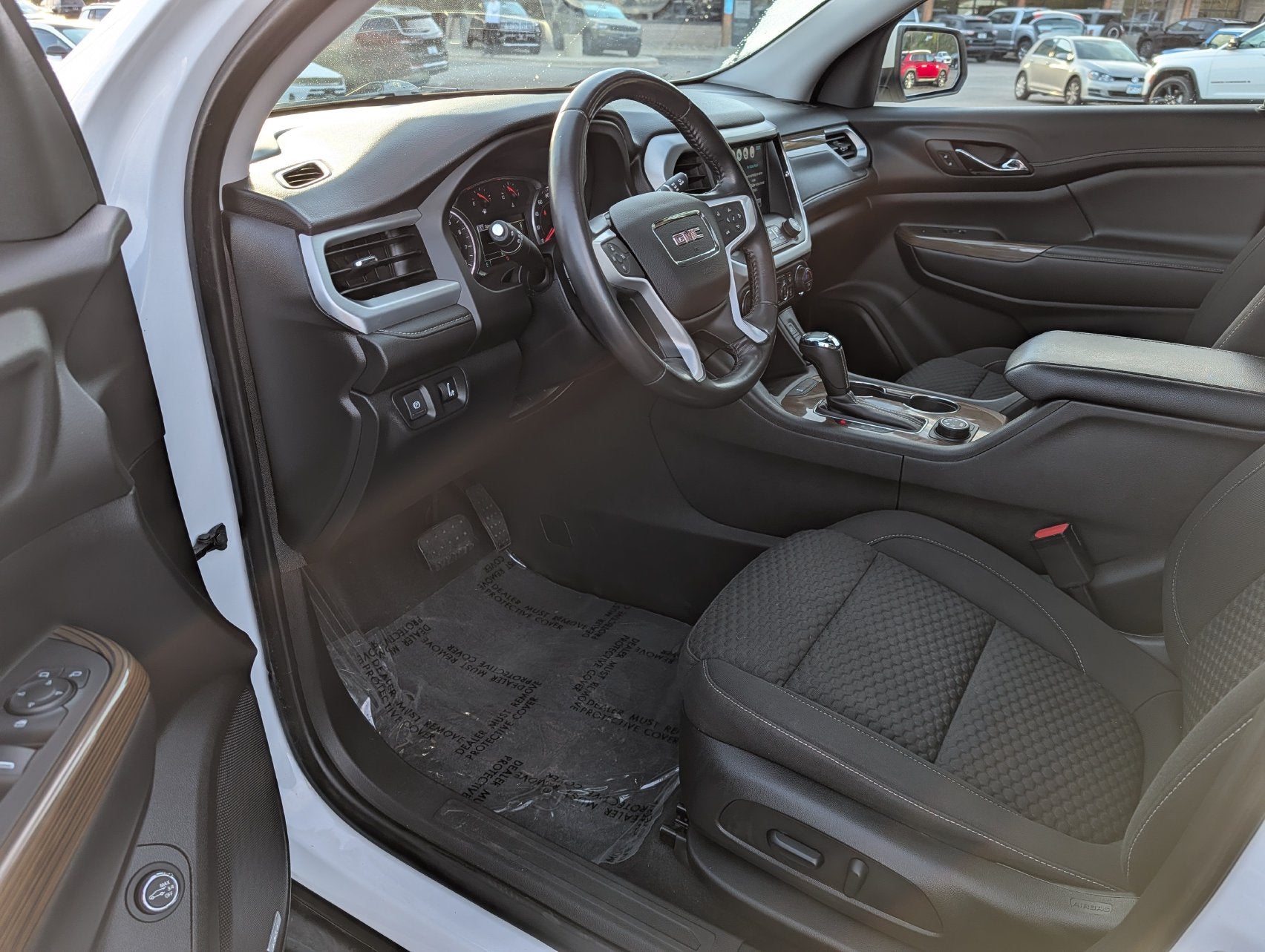 2019 GMC Acadia SLE-2