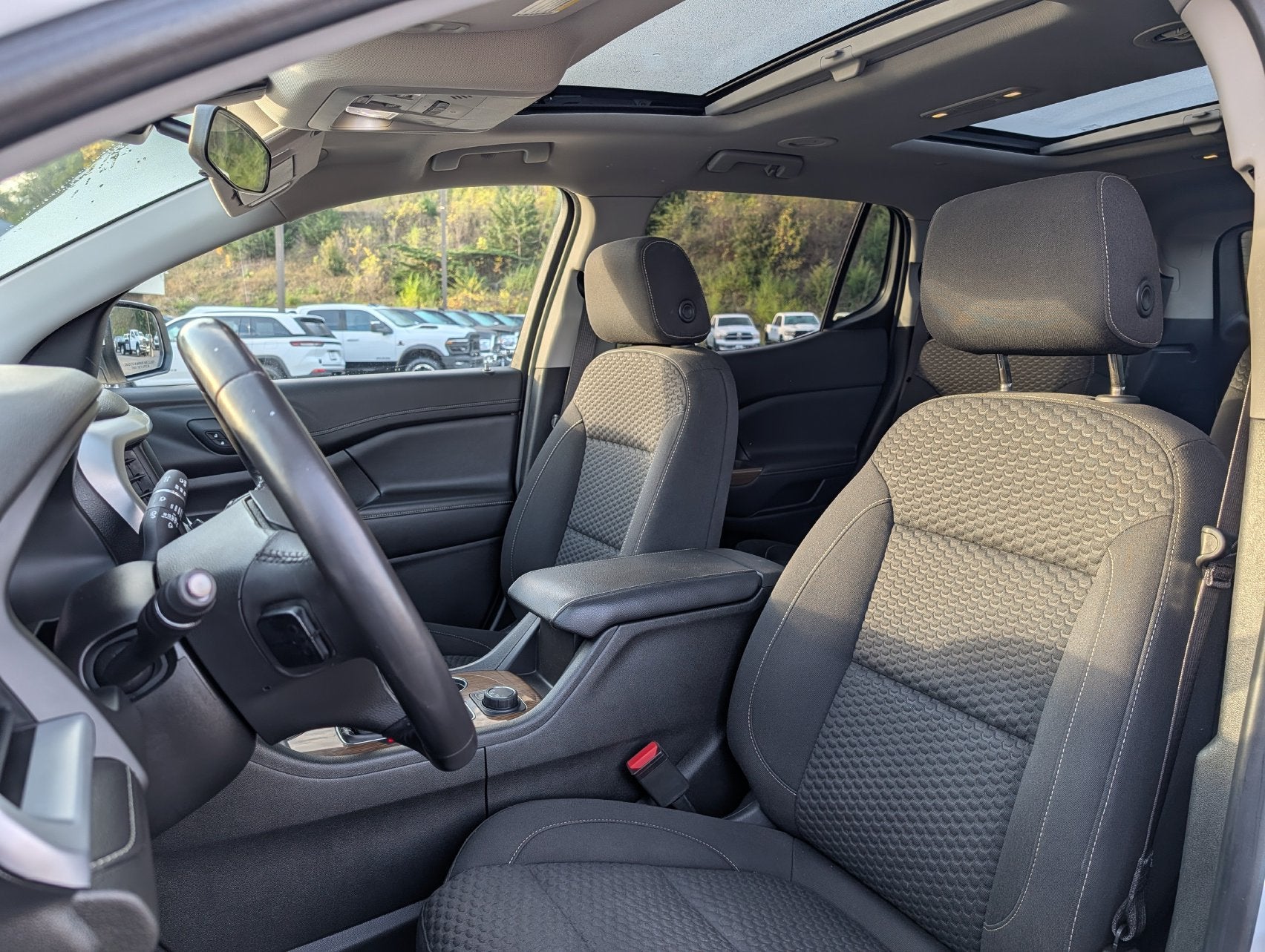 2019 GMC Acadia SLE-2