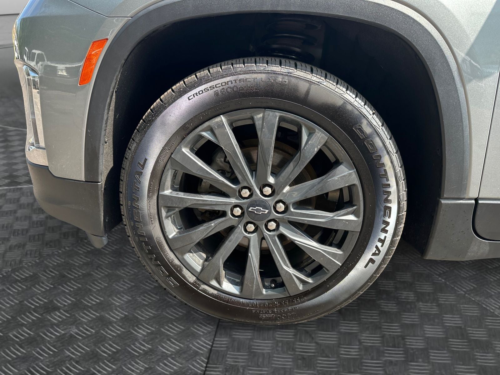 2023 Chevrolet Traverse AWD RS