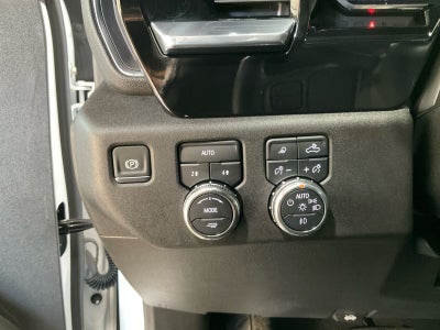 2025 GMC Sierra 1500 4WD Crew Cab Short Box SLT