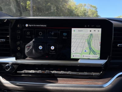 2025 GMC Sierra 1500 4WD Crew Cab Short Box SLT