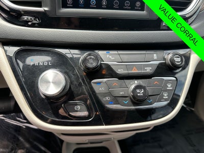 2019 Chrysler Pacifica L