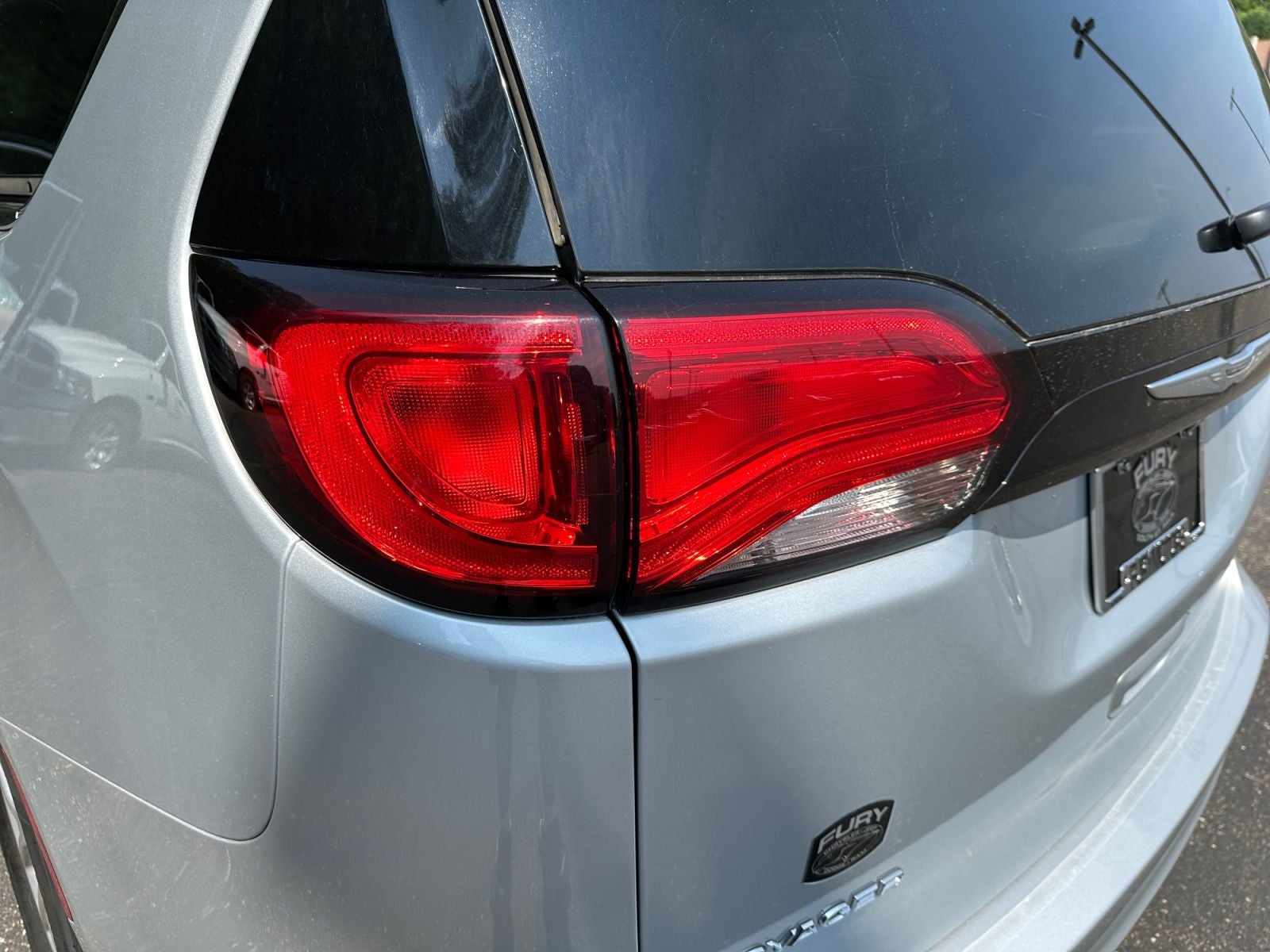 2022 Chrysler Voyager LX