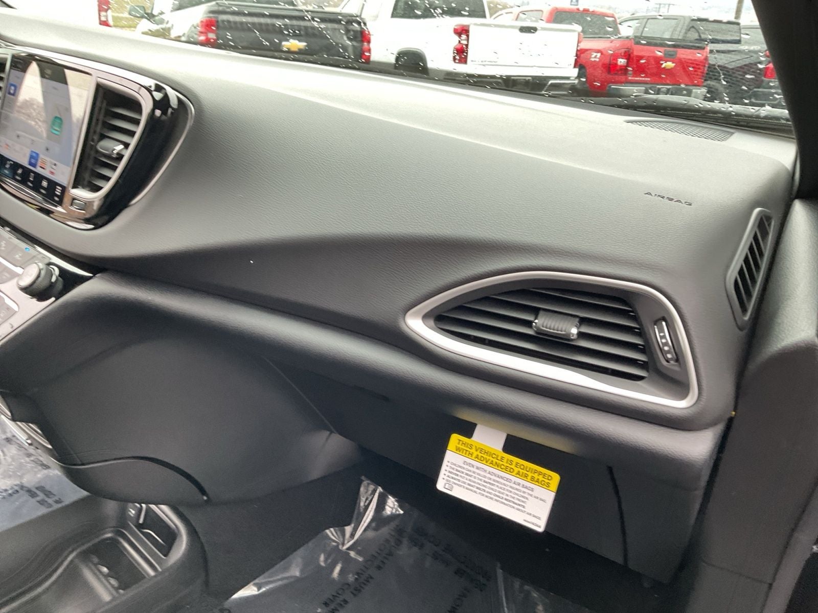 2026 Chrysler Voyager VOYAGER LX