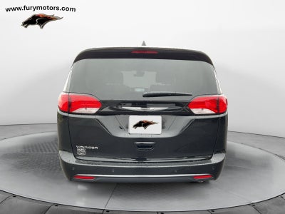 2026 Chrysler Voyager VOYAGER LX