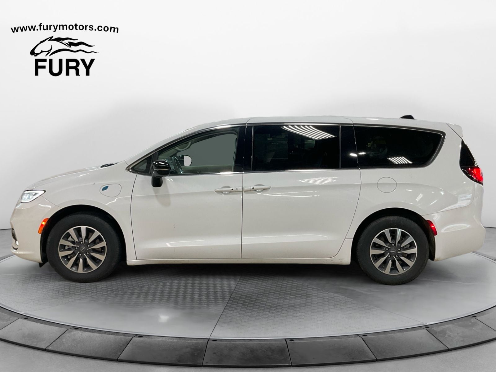 2024 Chrysler Pacifica Hybrid Select