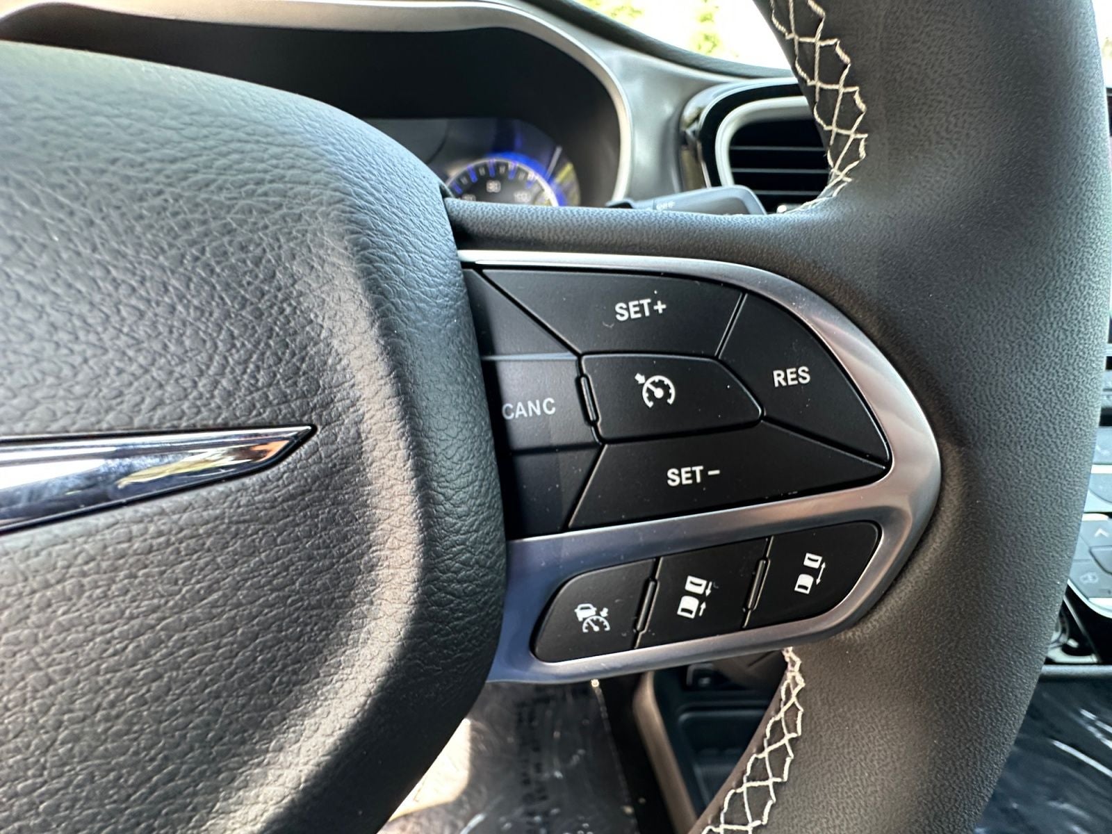 2026 Chrysler Pacifica PACIFICA SELECT AWD