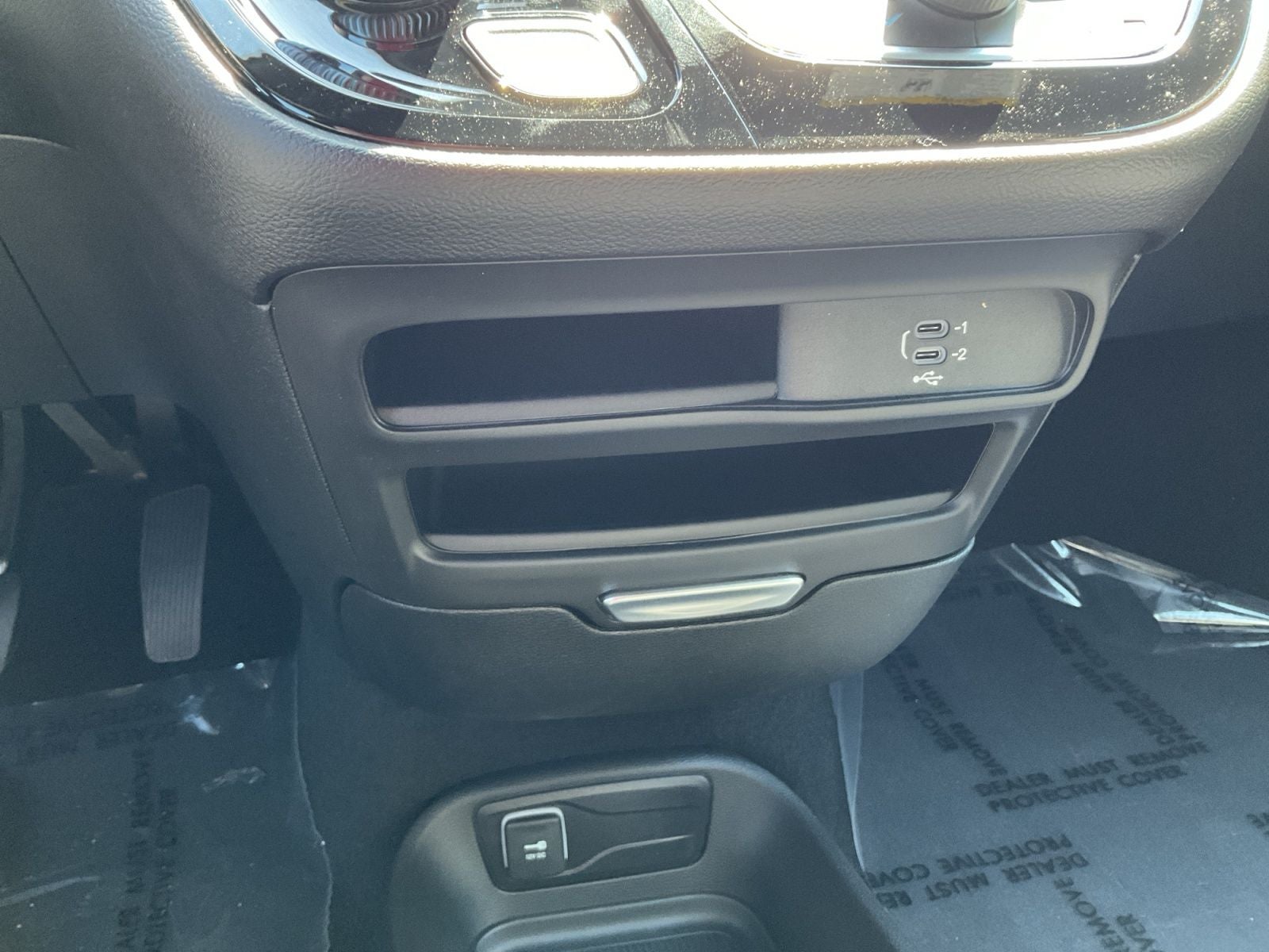 2027 Chrysler Pacifica PACIFICA SELECT AWD