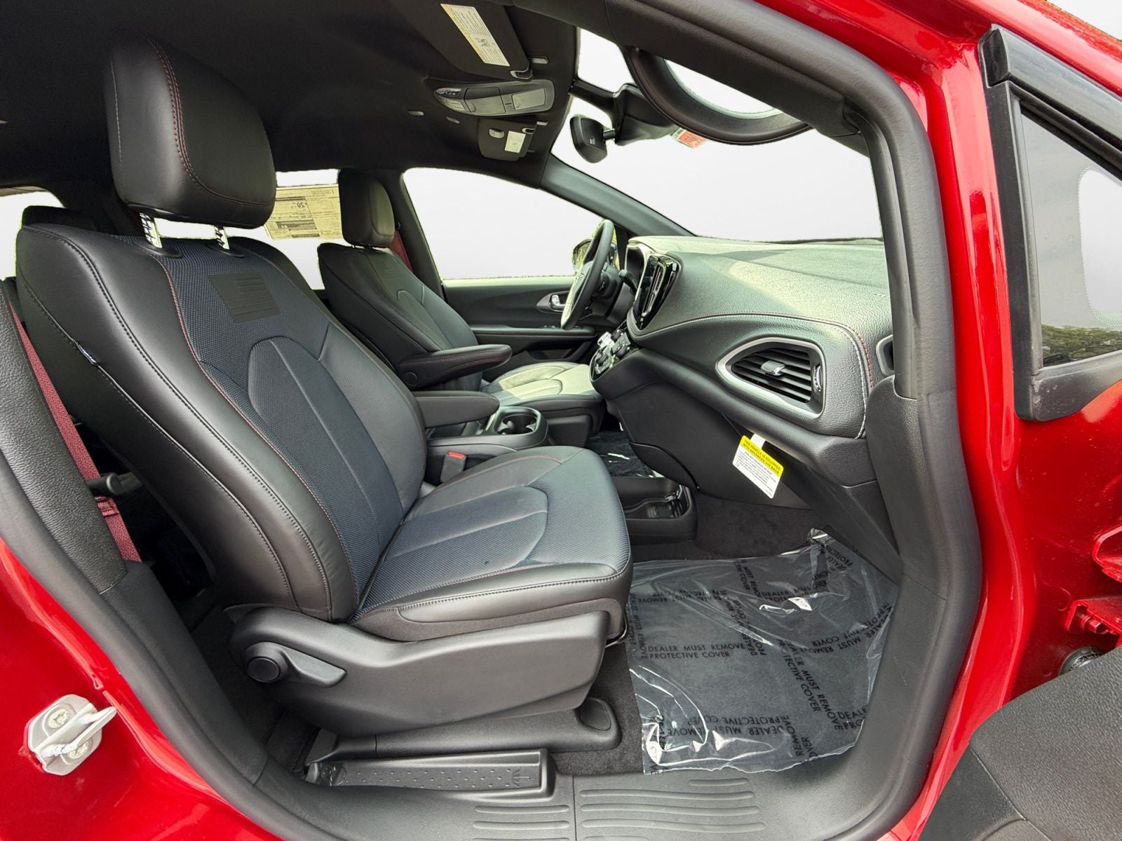 2027 Chrysler Pacifica PACIFICA SELECT AWD