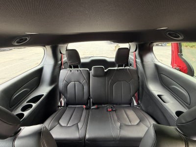 2027 Chrysler Pacifica PACIFICA SELECT AWD