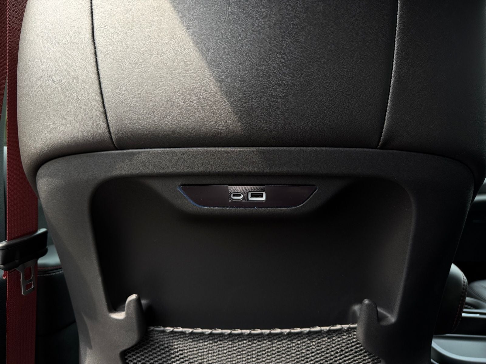2027 Chrysler Pacifica PACIFICA SELECT AWD
