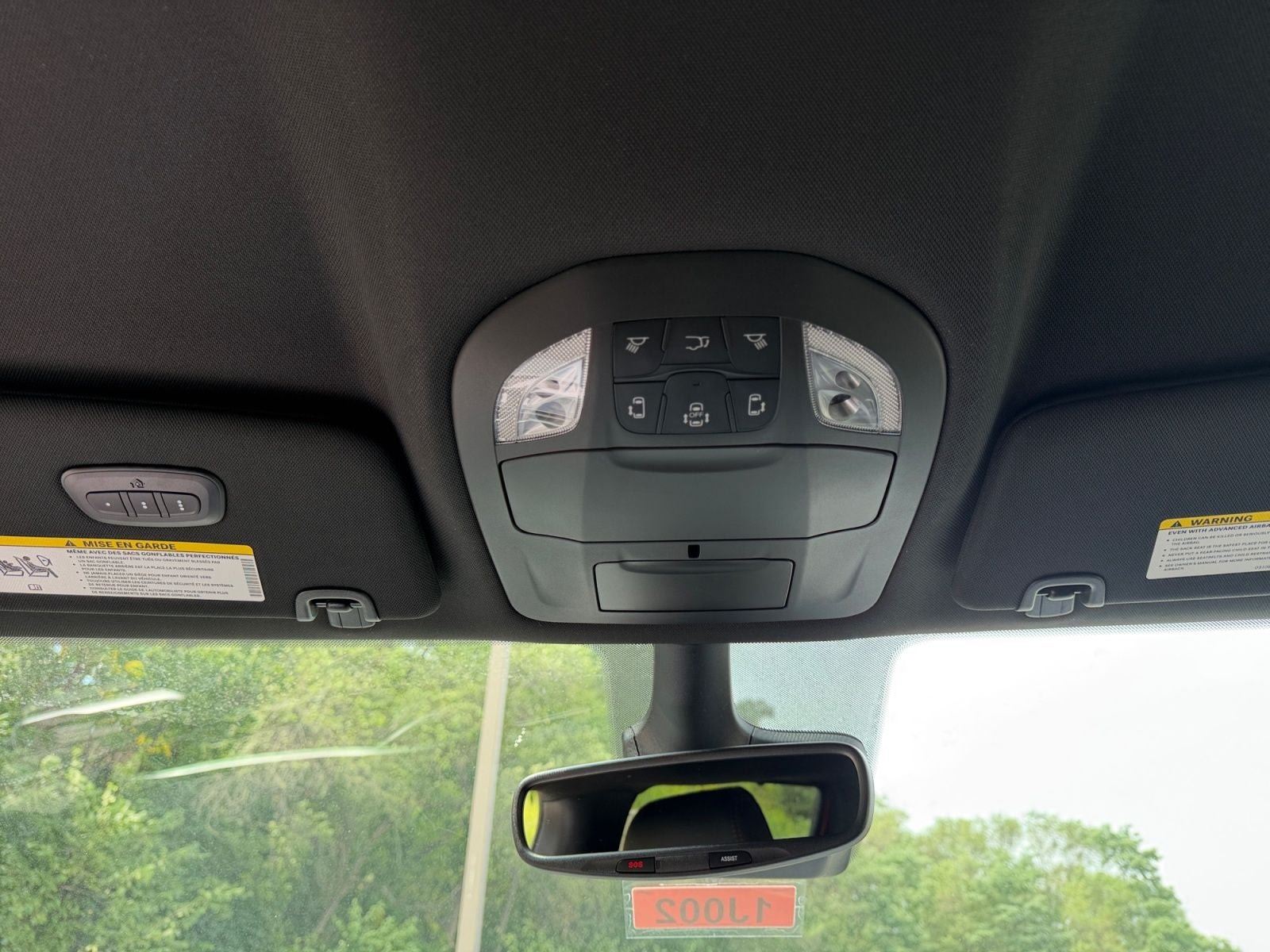 2027 Chrysler Pacifica PACIFICA SELECT AWD