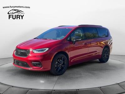 2025 Chrysler Pacifica Limited AWD