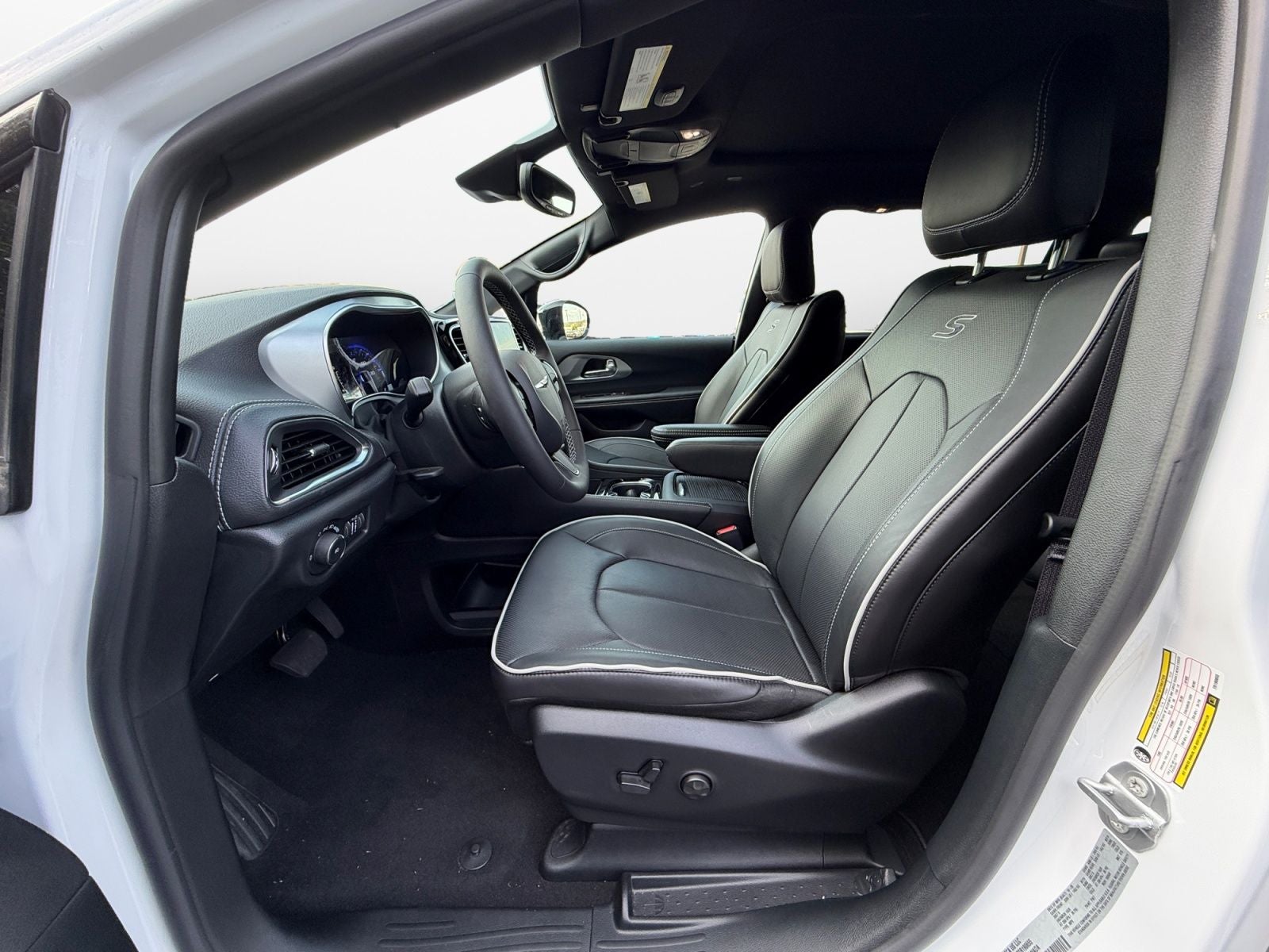 2026 Chrysler Pacifica PACIFICA LIMITED AWD
