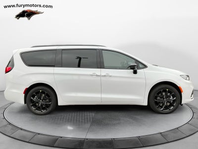 2026 Chrysler Pacifica PACIFICA LIMITED AWD