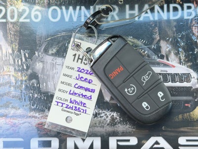 2026 Jeep Compass COMPASS LIMITED 4X4