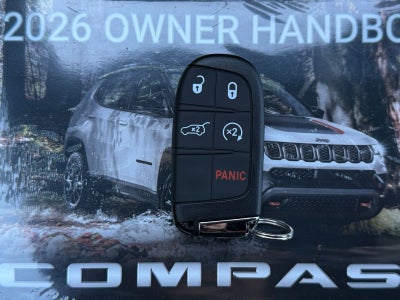 2026 Jeep Compass COMPASS LIMITED 4X4