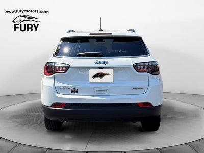 2023 Jeep Compass Latitude Lux FWD