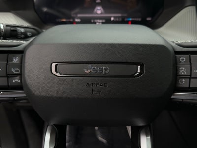2026 Jeep Cherokee Laredo 4x4