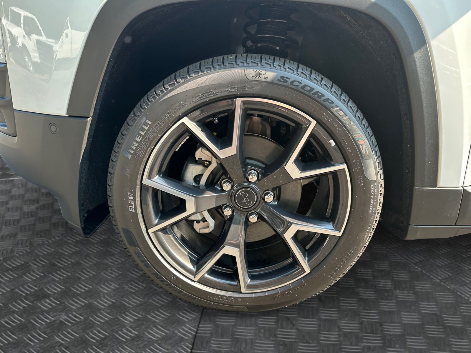 2026 Jeep Cherokee CHEROKEE OVERLAND 4X4