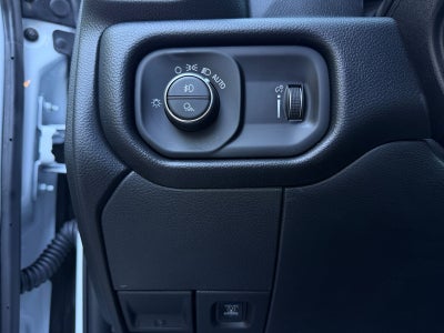 2027 RAM Ram 3500 RAM 3500 TRADESMAN REGULAR CAB 4X4 8' BOX