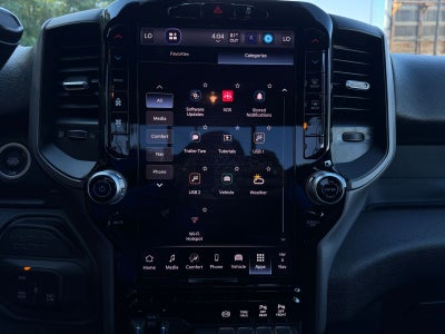 2027 RAM Ram 3500 RAM 3500 TRADESMAN REGULAR CAB 4X4 8' BOX